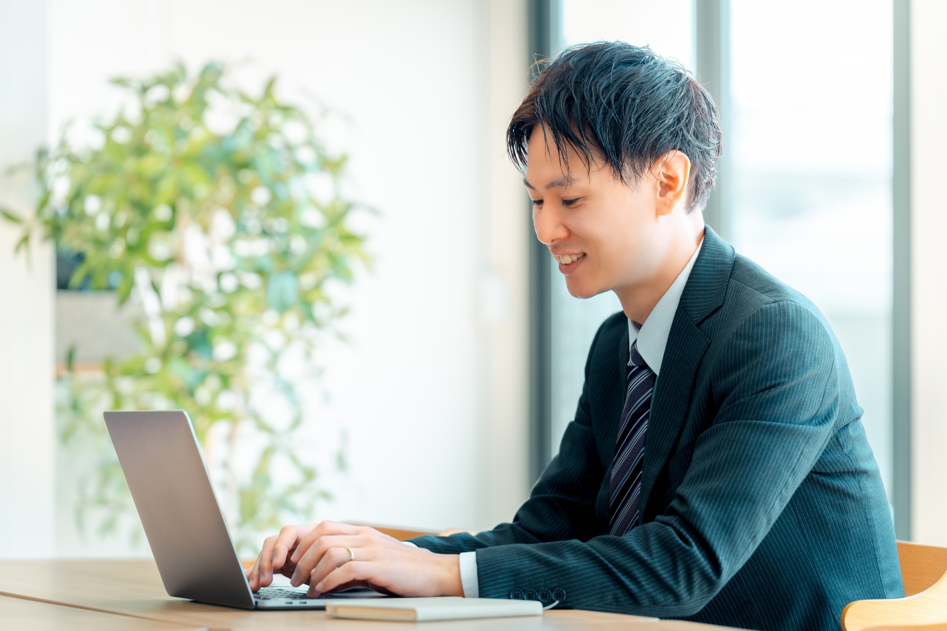 ISYSワークス派遣の総合サイト